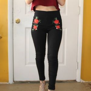 H&M Super Skinny Rose Pattern Pants